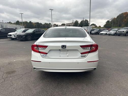 2022 Honda Accord Hybrid Touring