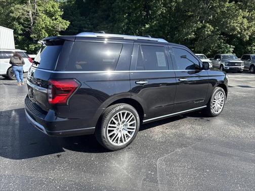2022 Ford Expedition Platinum