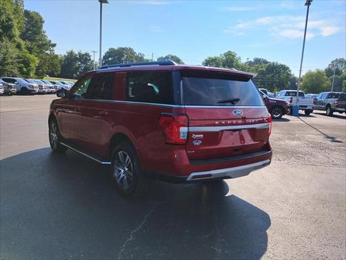 2022 Ford Expedition Max XLT