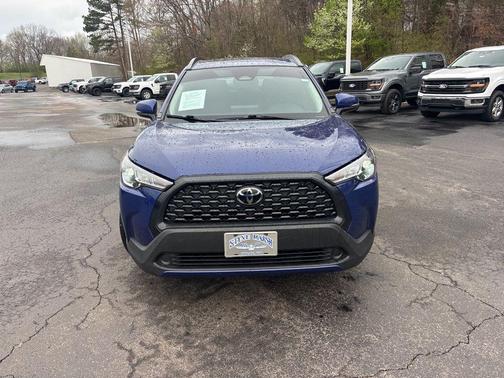 2023 Toyota Corolla Cross LE