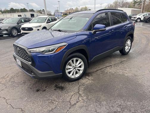 2023 Toyota Corolla Cross LE