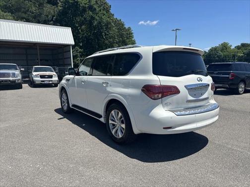 2016 INFINITI QX80 Base