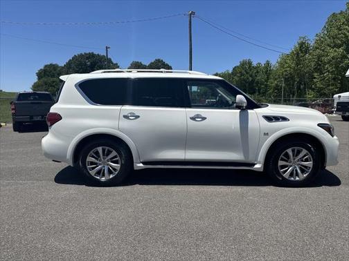 2016 INFINITI QX80 Base