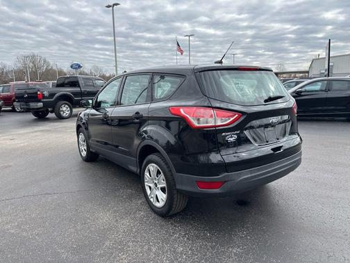 2016 Ford Escape S