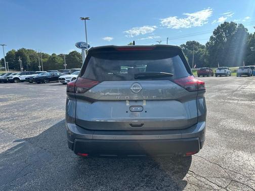 Gun Metallic 2025 Nissan Rogue S