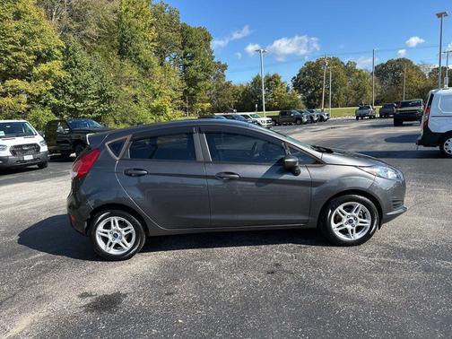 2017 Ford Fiesta SE
