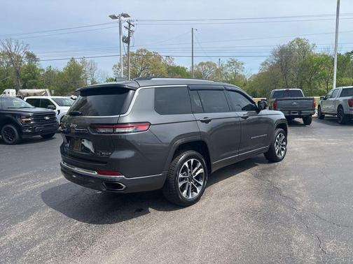 2022 Jeep Grand Cherokee L Overland