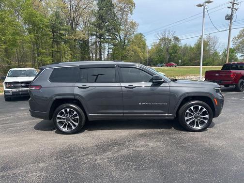 2022 Jeep Grand Cherokee L Overland