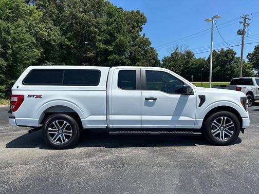 Oxford White 2023 Ford F-150 XL