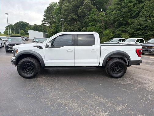 Oxford White 2023 Ford F-150 Raptor