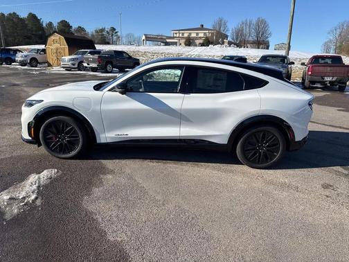 2025 Ford Mustang Mach-E Premium