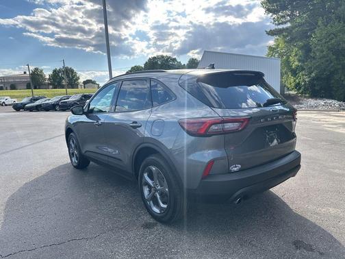 Gray Metallic 2025 Ford Escape ST-Line