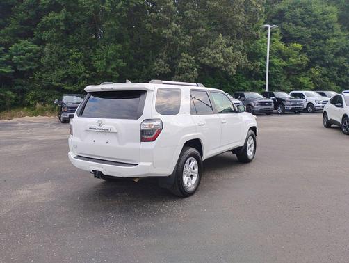 2023 Toyota 4Runner SR5