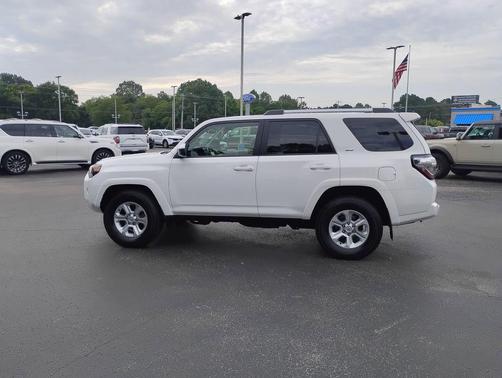 2023 Toyota 4Runner SR5