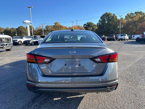 Gun Metallic 2026 Nissan Altima 2.5 SV