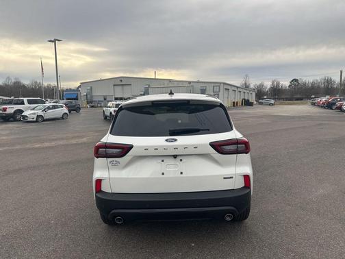 2026 Ford Escape ST-Line Select