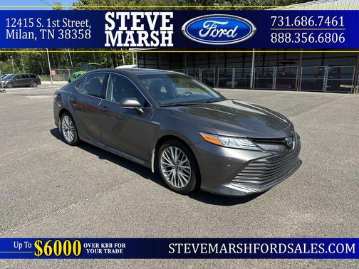 2019 Toyota Camry Hybrid XLE