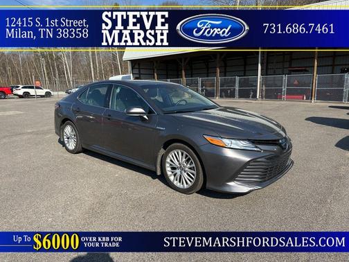 2019 Toyota Camry Hybrid XLE