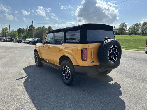 2022 Ford Bronco Outer Banks