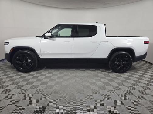2023 Rivian R1T Adventure Package