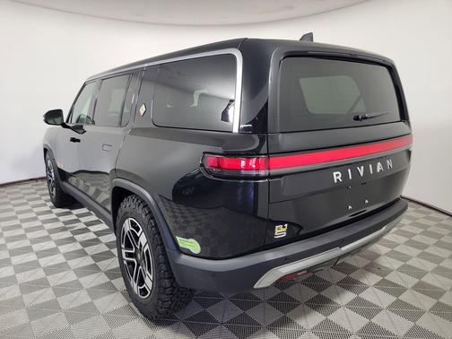 2022 Rivian R1S Launch Edition