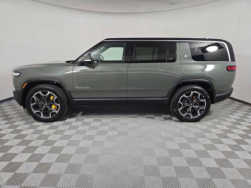 2022 Rivian R1S Launch Edition