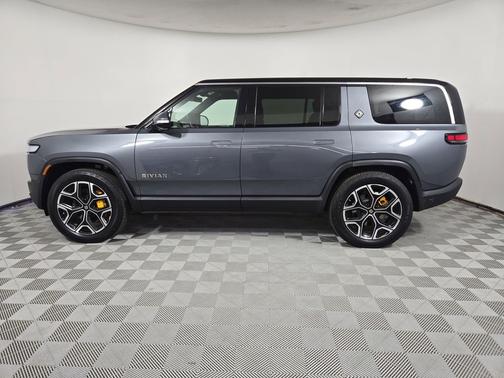 2022 Rivian R1S Launch Edition