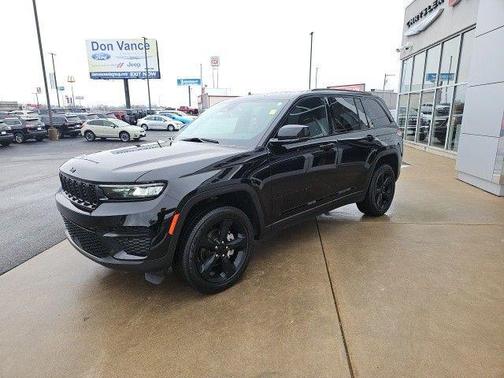 2024 Jeep Grand Cherokee Altitude