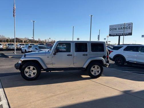 2012 Jeep Wrangler Unlimited Sahara