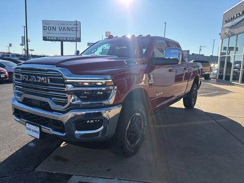 2026 RAM 3500 Laramie Crew Cab 4x4 6'4' Box