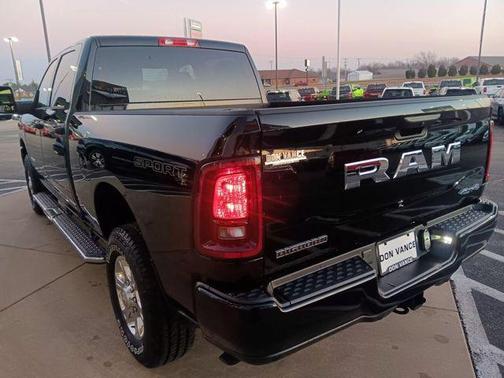 2026 RAM 2500 Big Horn Crew Cab 4x4 6'4' Box