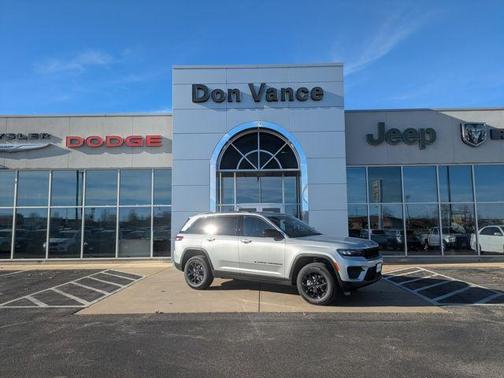 2025 Jeep Grand Cherokee Altitude