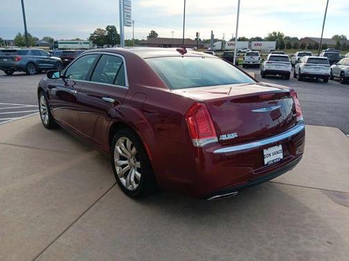 2019 Chrysler 300 Limited