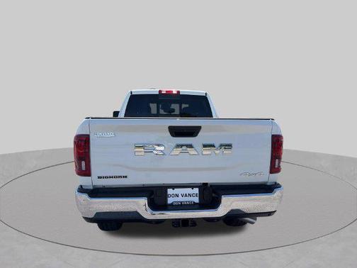 Bright White Clearcoat 2026 RAM 2500 Big Horn Crew Cab 4x4 6'4' Box