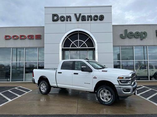 2025 RAM 2500 Big Horn Crew Cab 4x4 6'4' Box