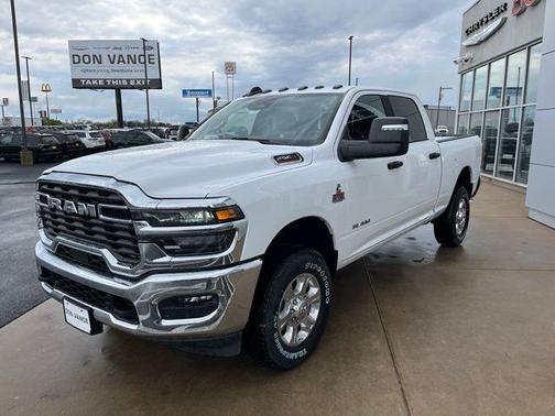 2025 RAM 2500 Big Horn Crew Cab 4x4 6'4' Box