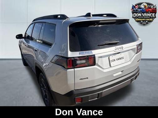 Silver Zynith Clearcoat 2026 Jeep Cherokee Limited