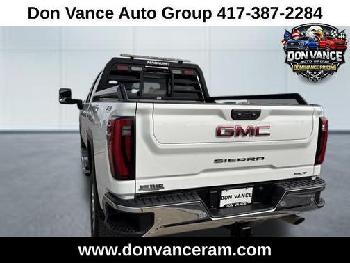 Summit White 2024 GMC Sierra 2500 SLT