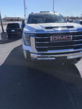 2024 GMC Sierra 2500 SLT
