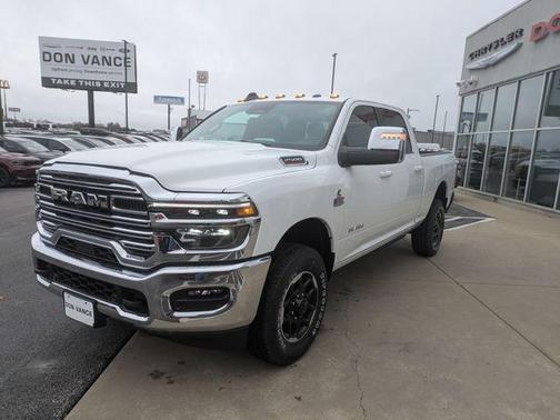 2026 RAM 2500 Laramie Crew Cab 4x4 6'4' Box
