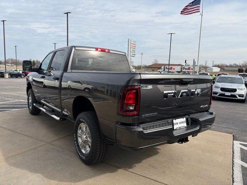 2026 RAM 2500 Big Horn Crew Cab 4x4 6'4' Box
