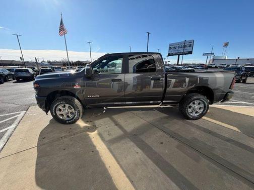 2026 RAM 2500 Big Horn Crew Cab 4x4 6'4' Box