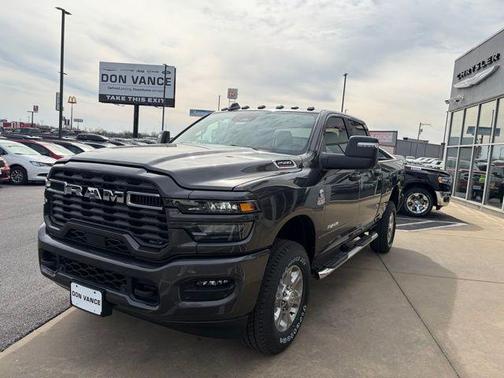 2026 RAM 2500 Big Horn Crew Cab 4x4 6'4' Box