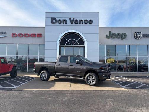 2026 RAM 2500 Big Horn Crew Cab 4x4 6'4' Box