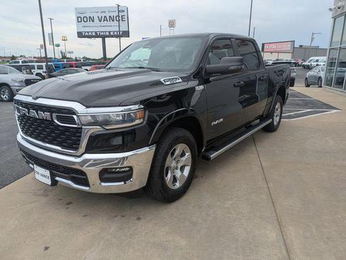 2025 RAM 1500 Big Horn/Lone Star