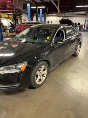 2013 Volkswagen Passat 2.5 SE