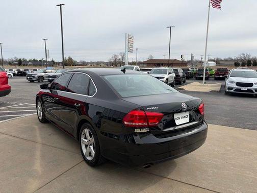 2013 Volkswagen Passat 2.5 SE