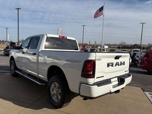 2026 RAM 2500 Big Horn Crew Cab 4x4 6'4' Box