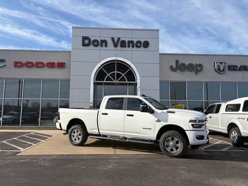 2026 RAM 2500 Big Horn Crew Cab 4x4 6'4' Box