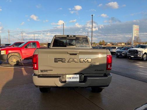 2026 RAM 3500 Laramie Crew Cab 4x4 6'4' Box